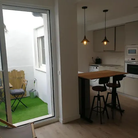 Decasta Apartment *