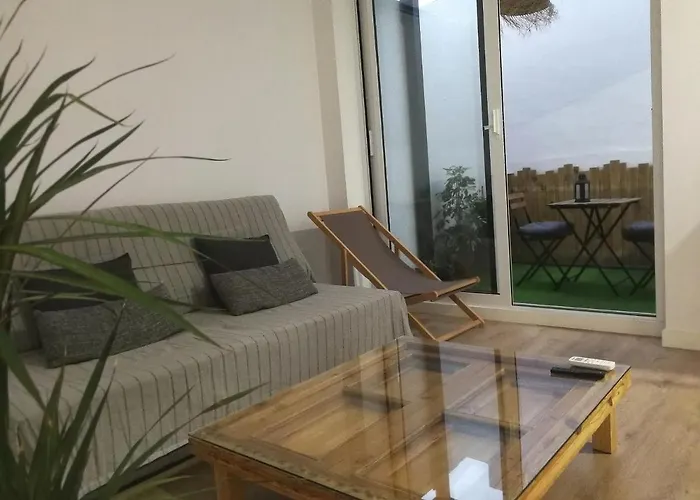 Decasta Апартаменты *